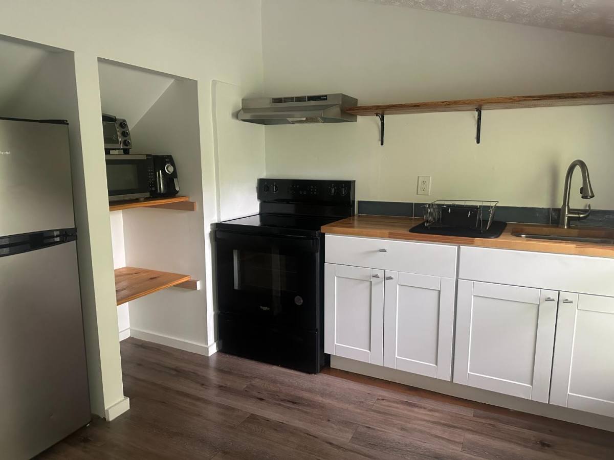 Apartment for rent at 811 3rd Ave 2, Columbus, GA 31901