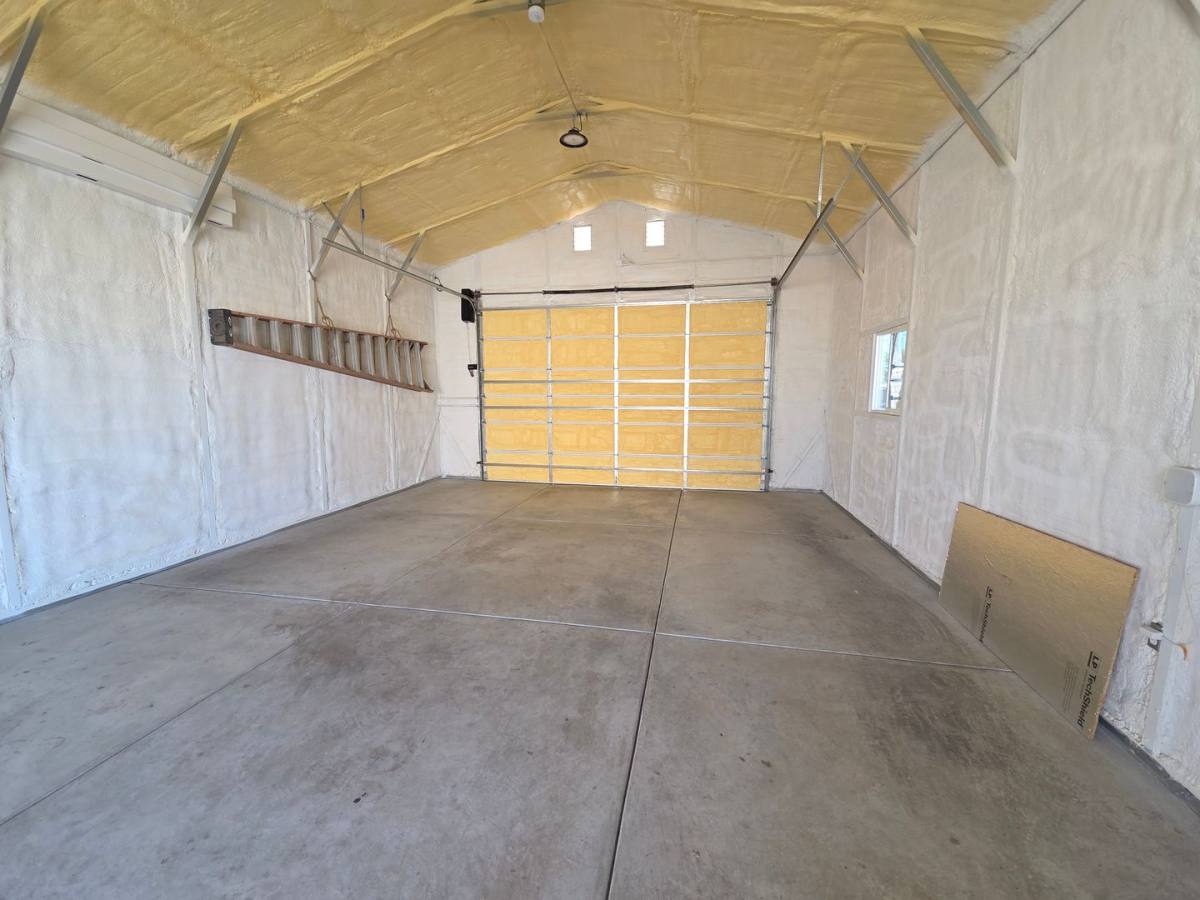 House for rent at 407 6th St, Gustine, CA 95322