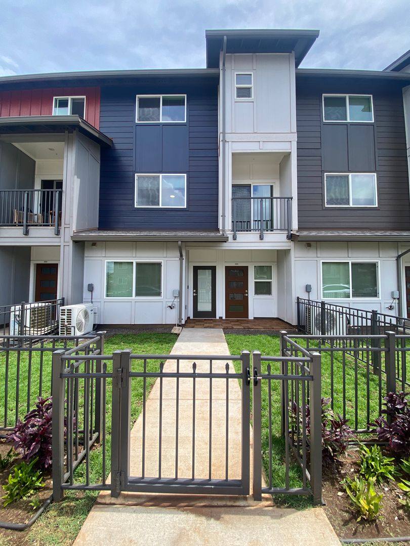 Townhouse for rent at 91-1171 Hoonaauao St, Kapolei, HI 96707