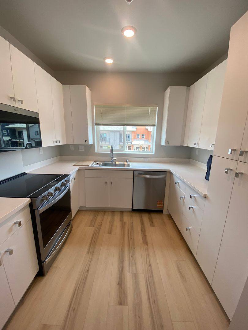 Townhouse for rent at 91-1171 Hoonaauao St, Kapolei, HI 96707