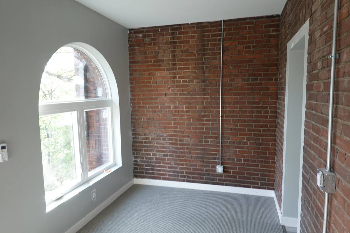 Apartment for rent at 16 Holland Ave, Braddock, PA 15104