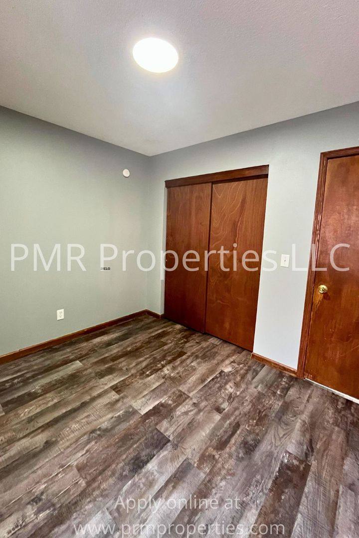 Apartment for rent at 629 Franklin Ave, Council Bluffs, IA 51503