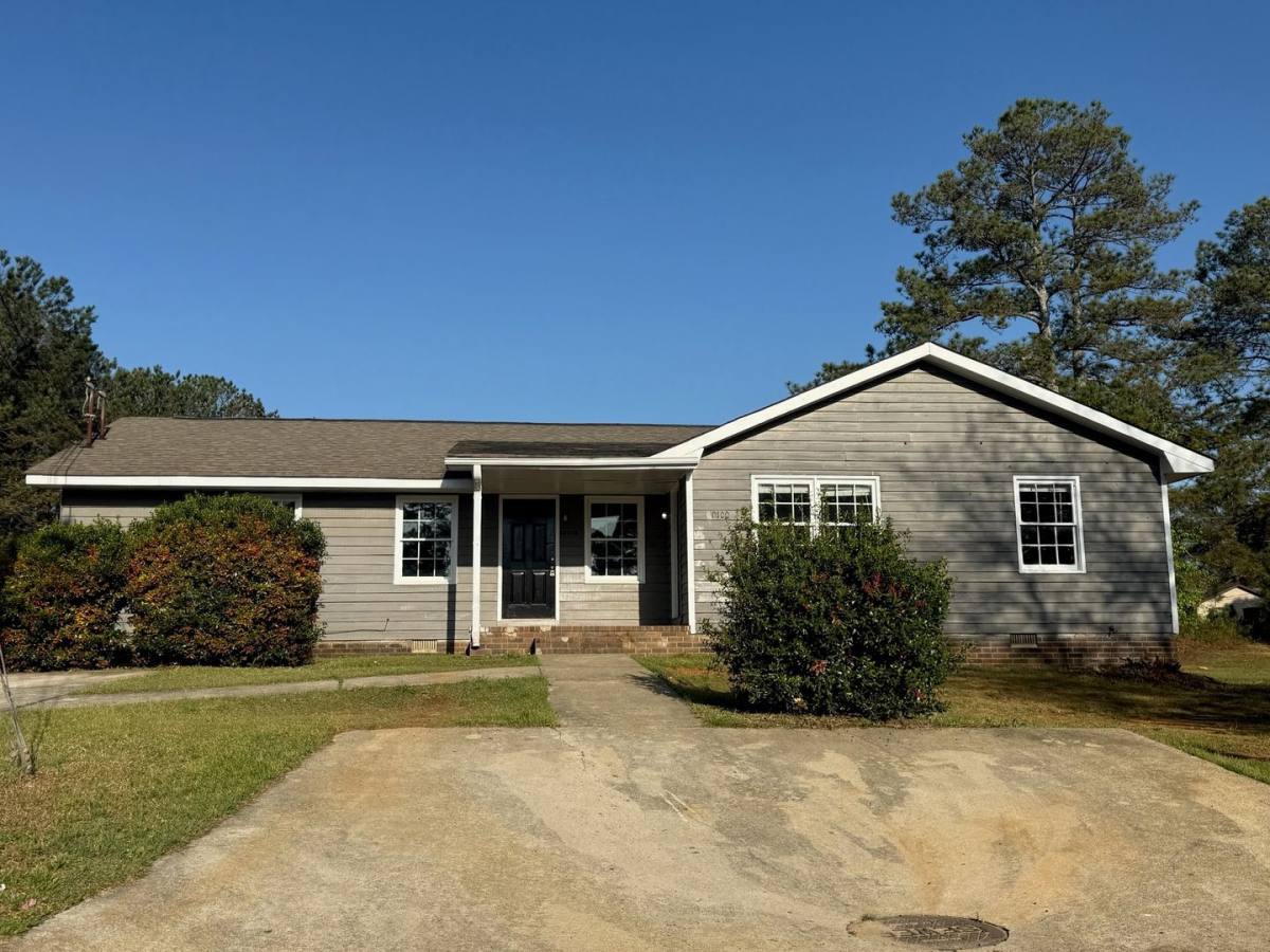 Apartment for rent at 10100 10102 Huntcliff, Covington, GA 30014