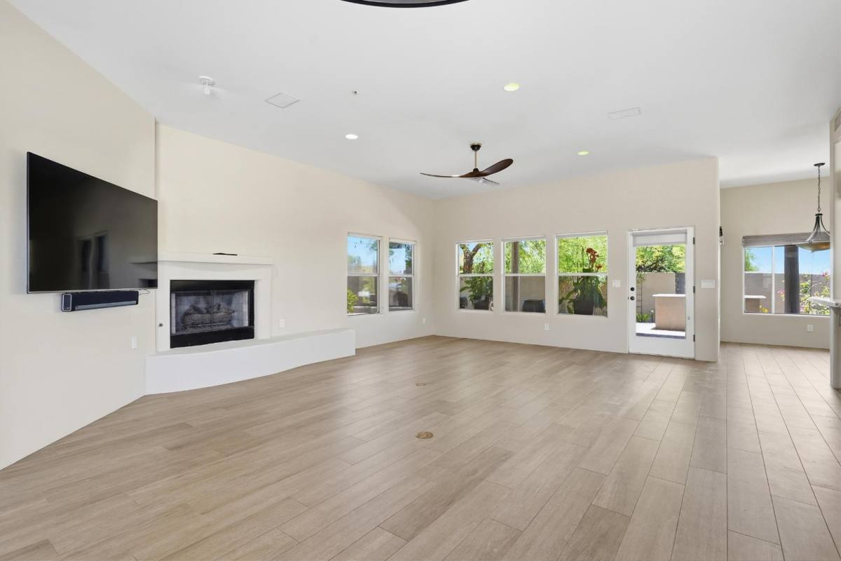 House for rent at 23430 N 82nd St, Scottsdale, AZ 85255