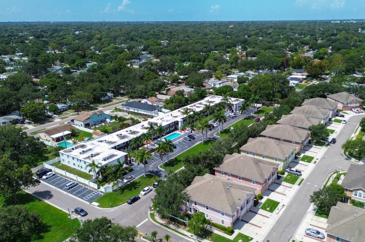 Apartment for rent at 550 50th Ave N #34, Saint Petersburg, FL 33703