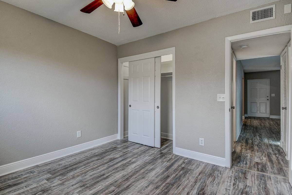 Apartment for rent at 550 50th Ave N #34, St. Petersburg, FL 33703