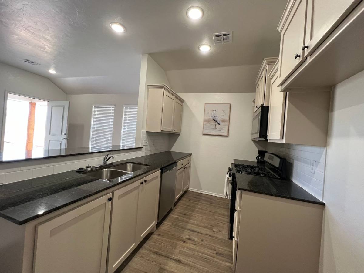 Apartment for rent at 1420 SW Texas, Lawton, OK 73501