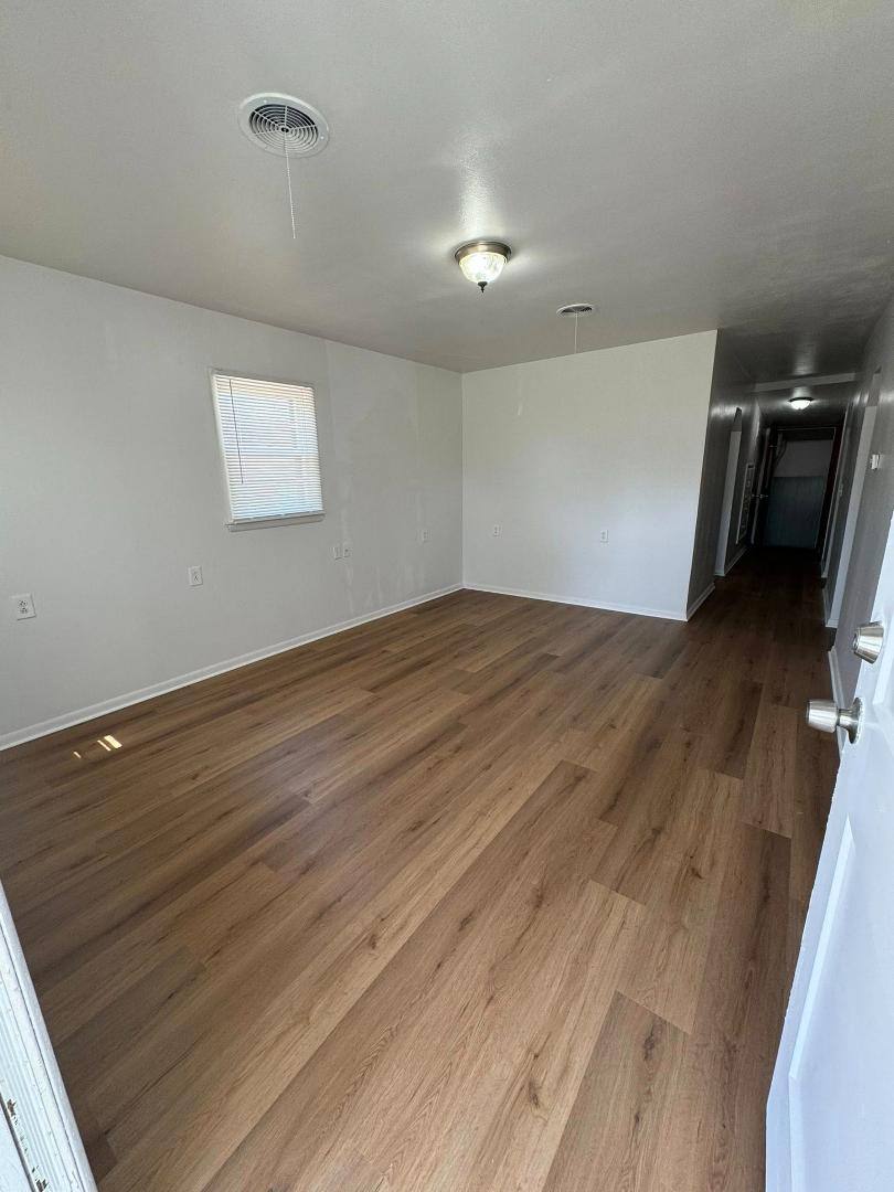 Apartment for rent at 610 E 15th #1, Hutchinson, KS 67501