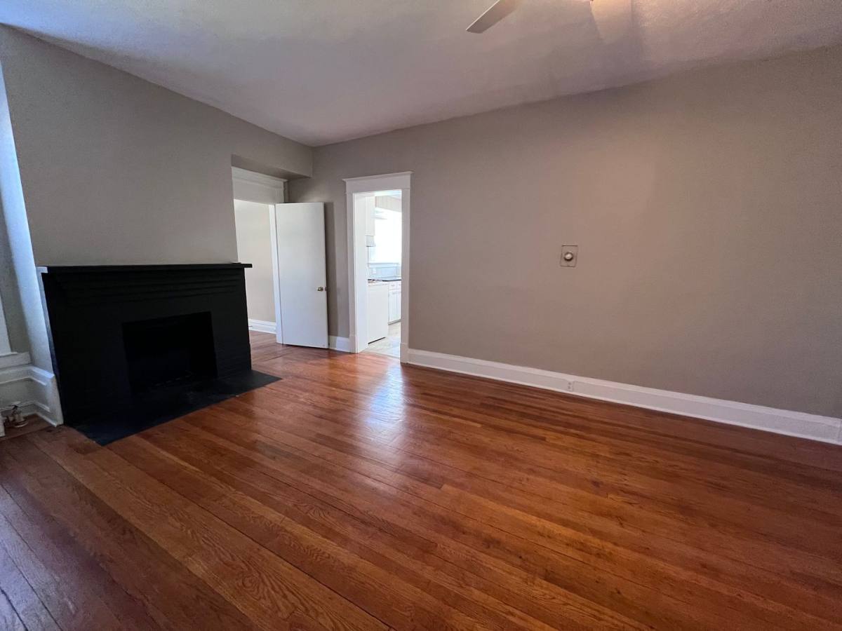 Apartment for rent at 641 Parkwood St NE, Grand Rapids, MI 49503