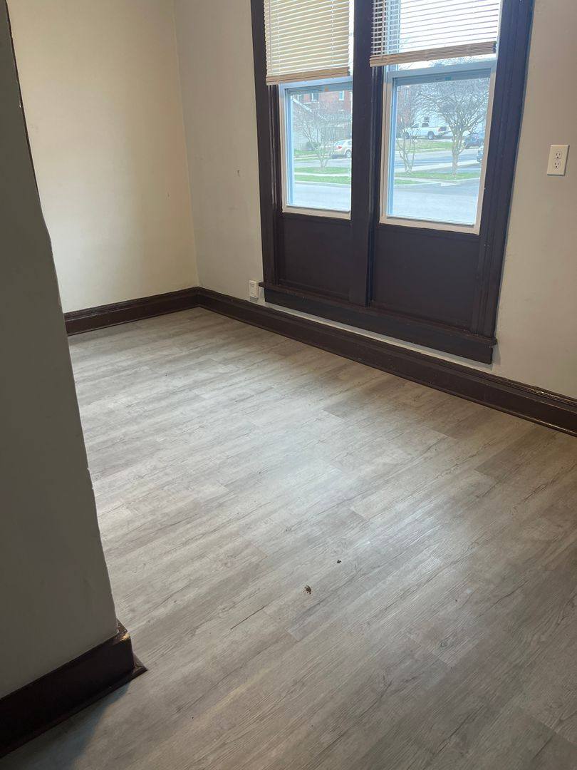 Apartment for rent at 318 S Green St, Crawfordsville, IN 47933