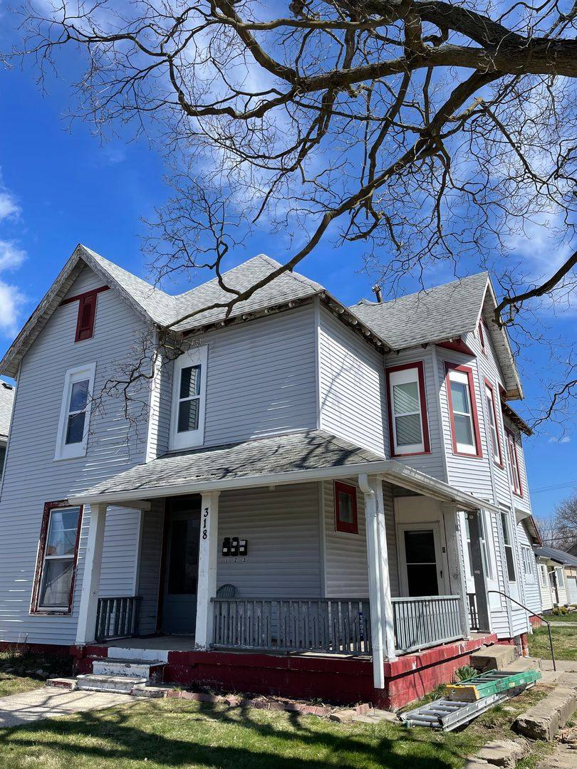 Apartment for rent at 318 S Green St, Crawfordsville, IN 47933
