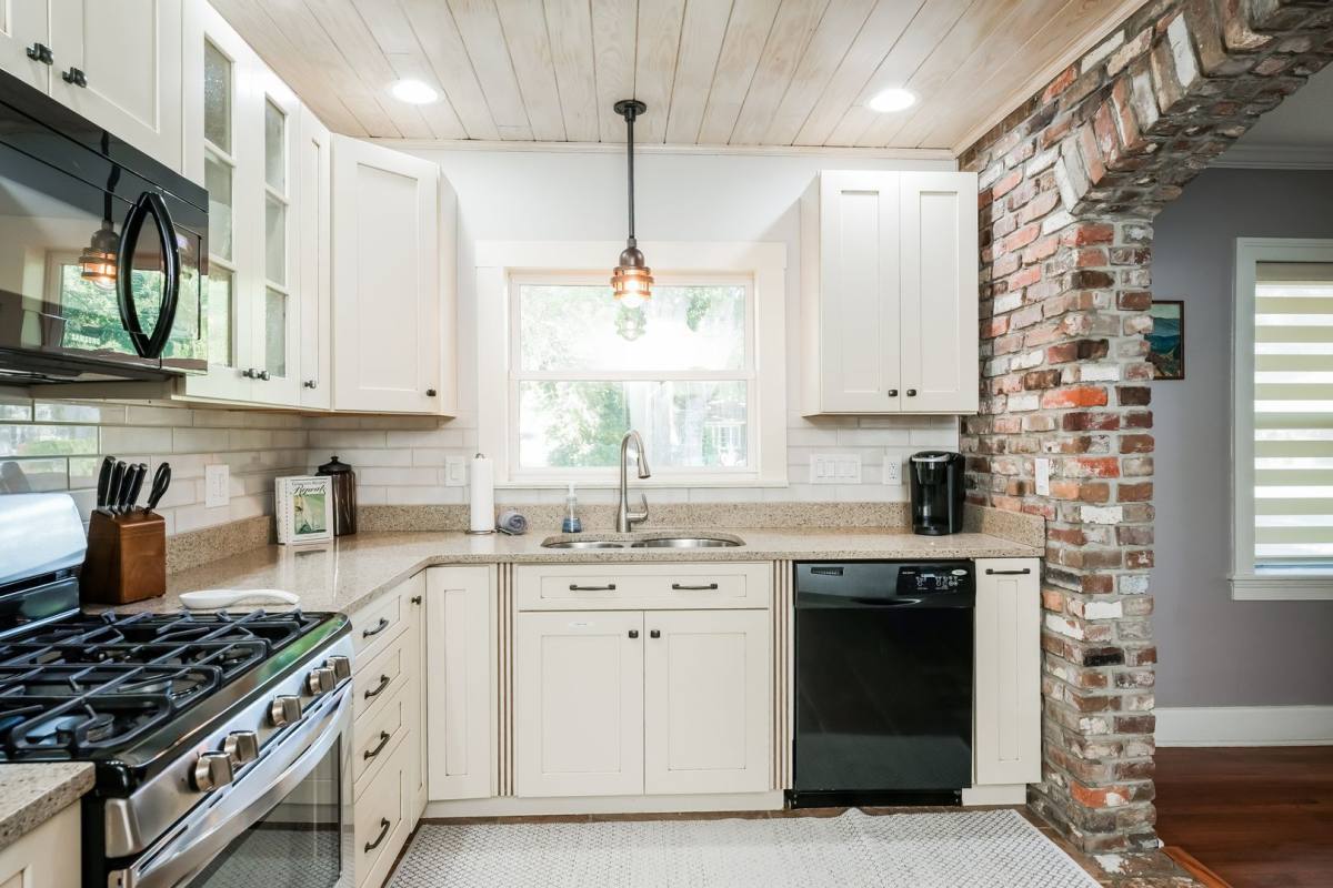 House for rent at 1219 S Blvd, North Charleston, SC 29405