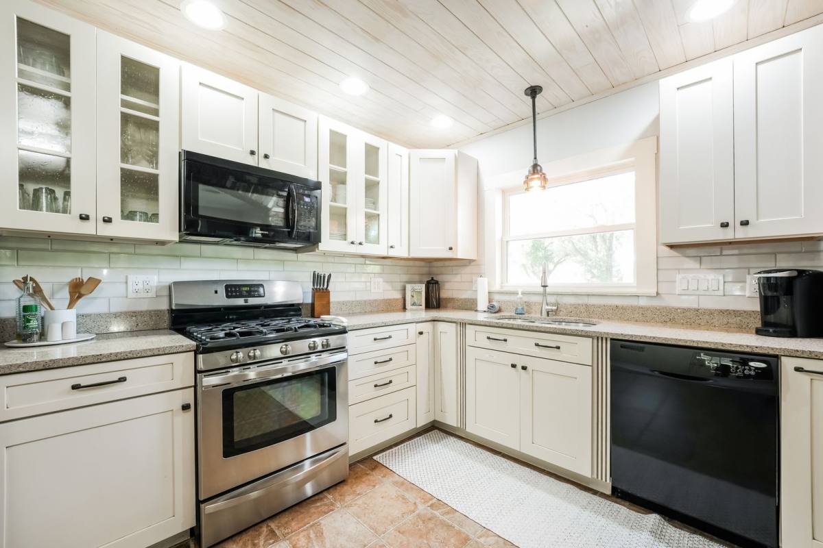 House for rent at 1219 S Blvd, North Charleston, SC 29405