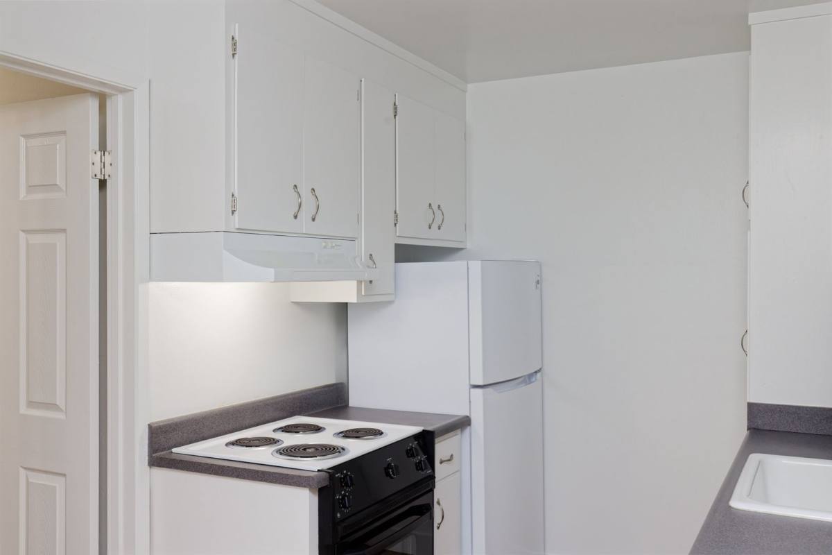 Apartment for rent at 540 Callan Ave, San Leandro, CA 94577