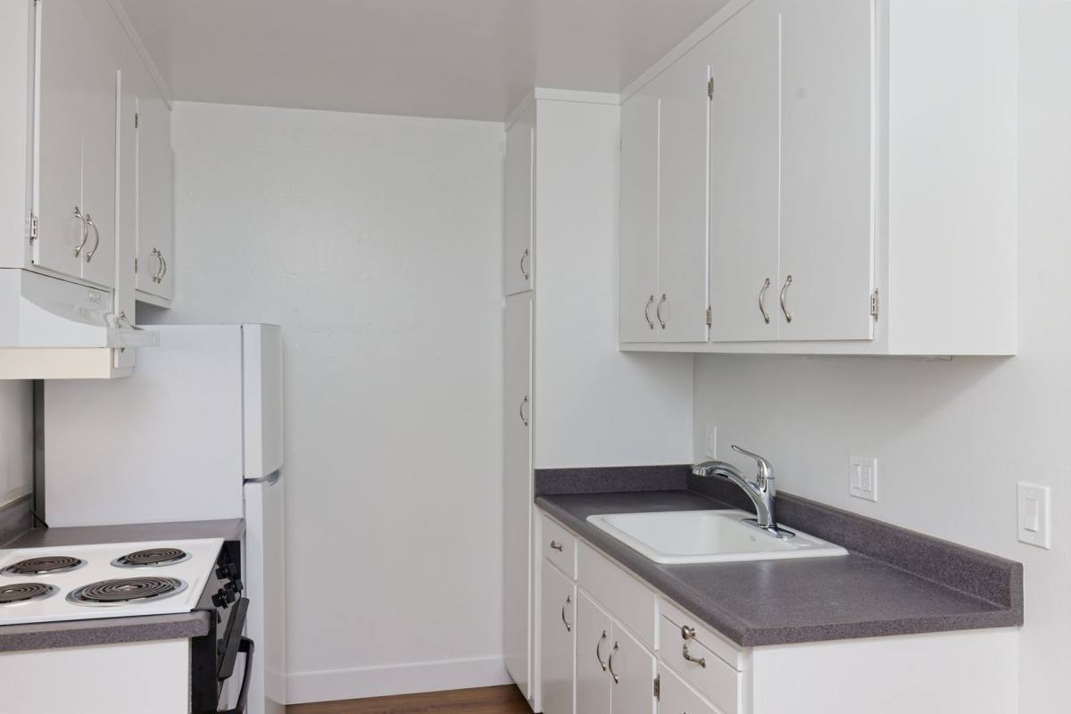 Apartment for rent at 540 Callan Ave, San Leandro, CA 94577