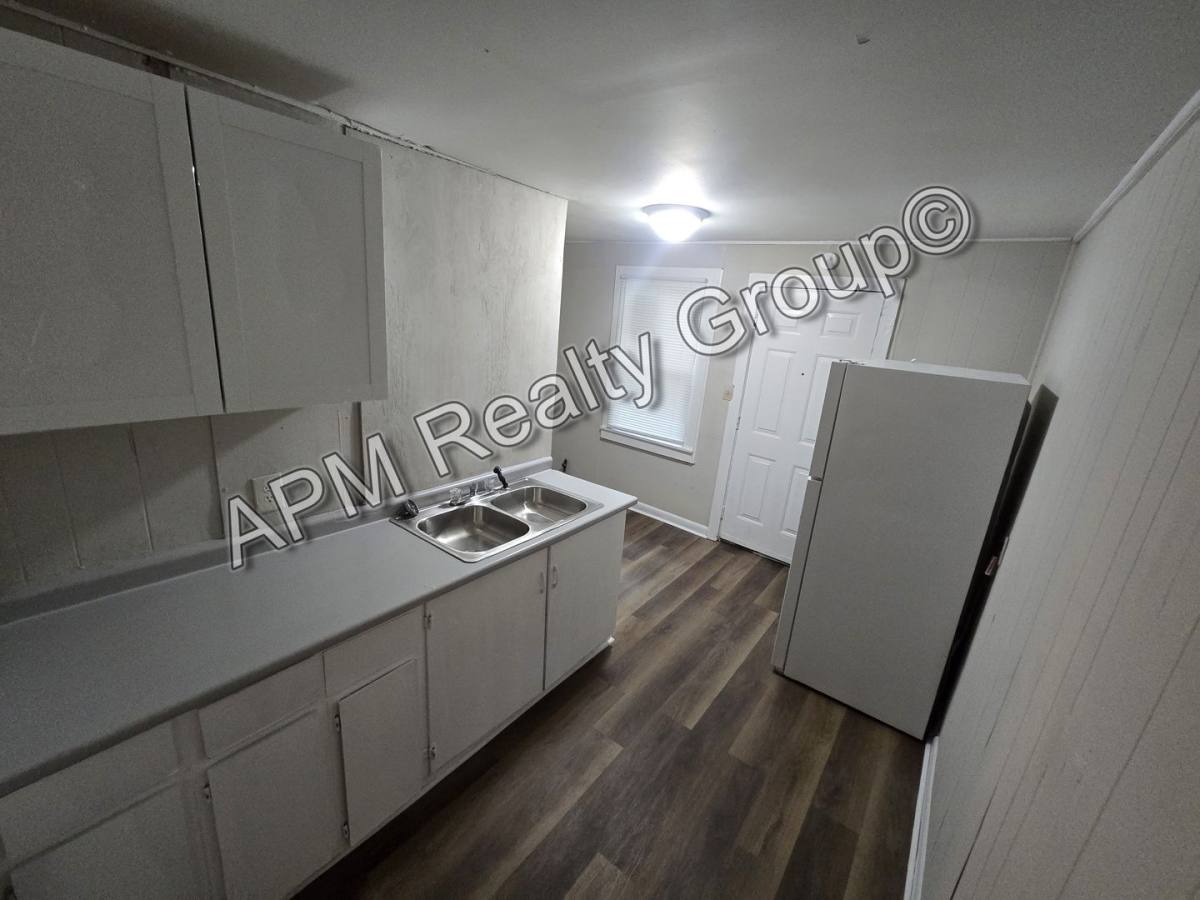 House for rent at 1229 King St, Columbia, SC 29205