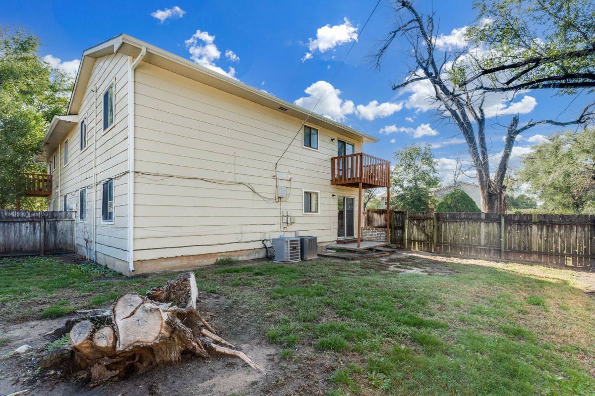 Apartment for rent at 4321 S Handley St, Wichita, KS 67217