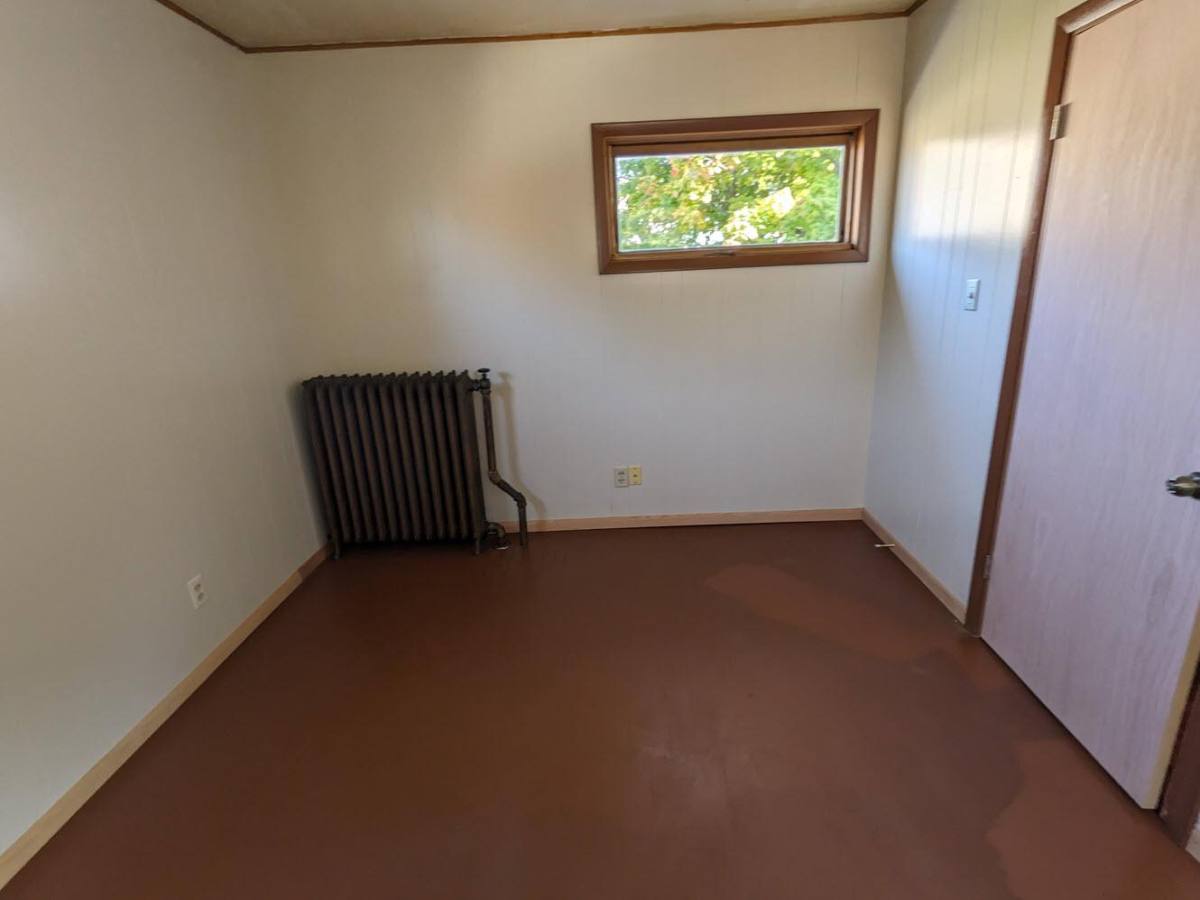Apartment for rent at 501 W Adams St 301 S Cherry 4, Muncie, IN 47305