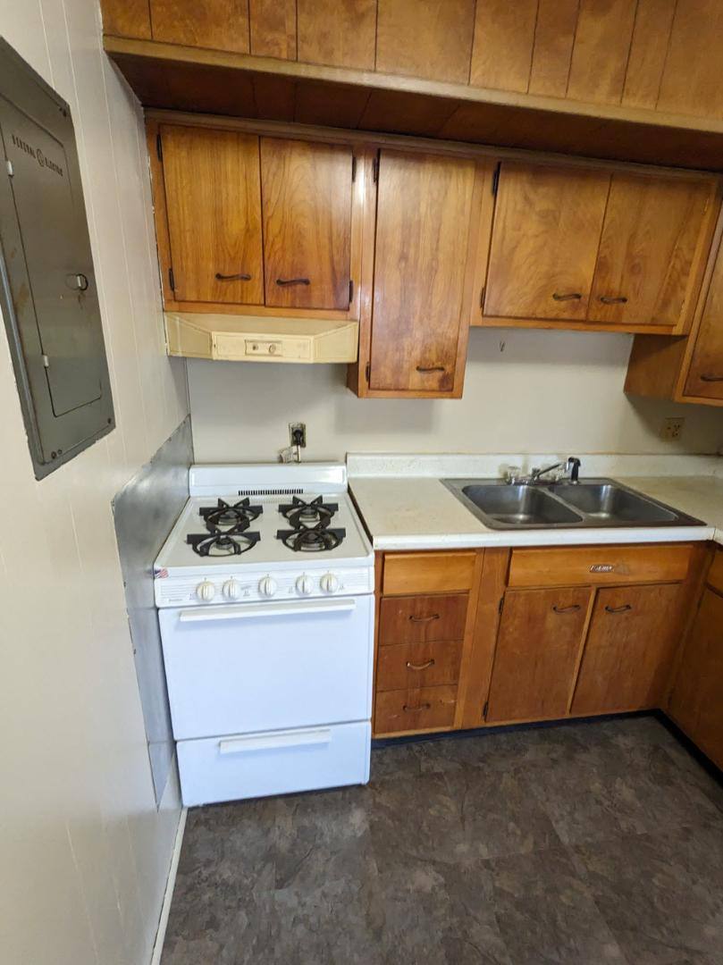 Apartment for rent at 501 W Adams St 301 S Cherry 4, Muncie, IN 47305