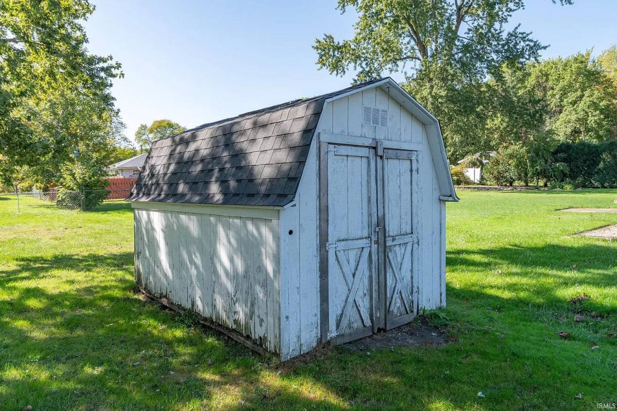 House for rent at 20180 Dice St, South Bend, IN 46614