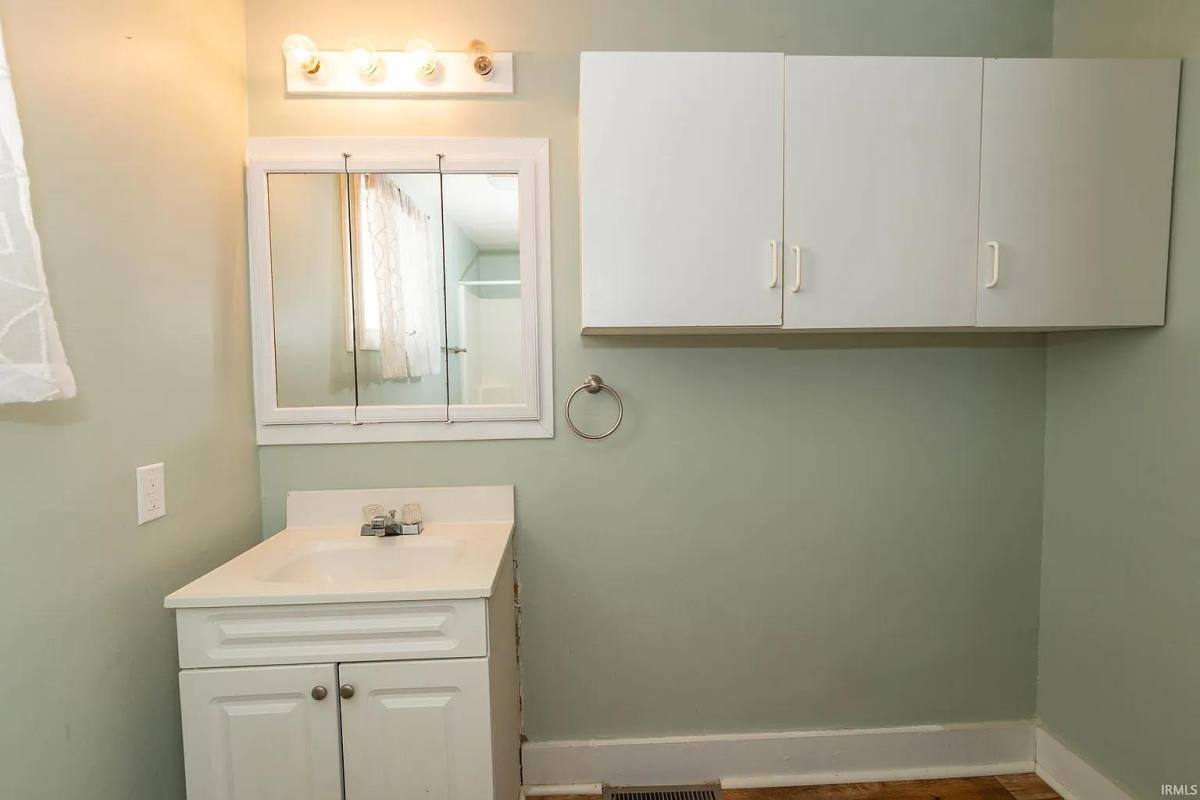 House for rent at 20180 Dice St, South Bend, IN 46614