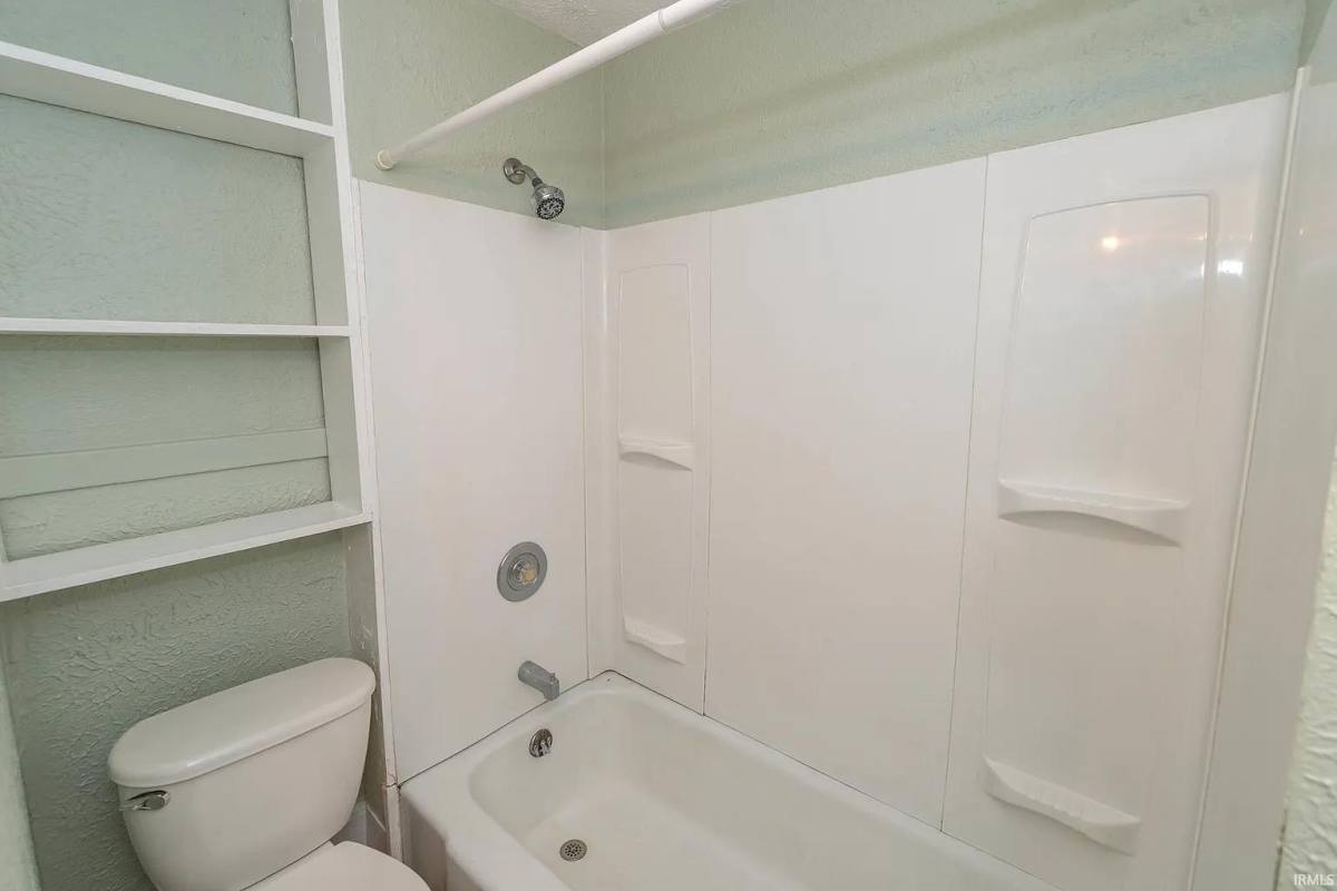 House for rent at 20180 Dice St, South Bend, IN 46614