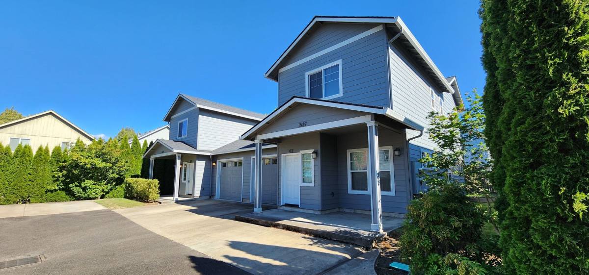 Apartment for rent at 1637 SW 53rd St, Corvallis, OR 97333