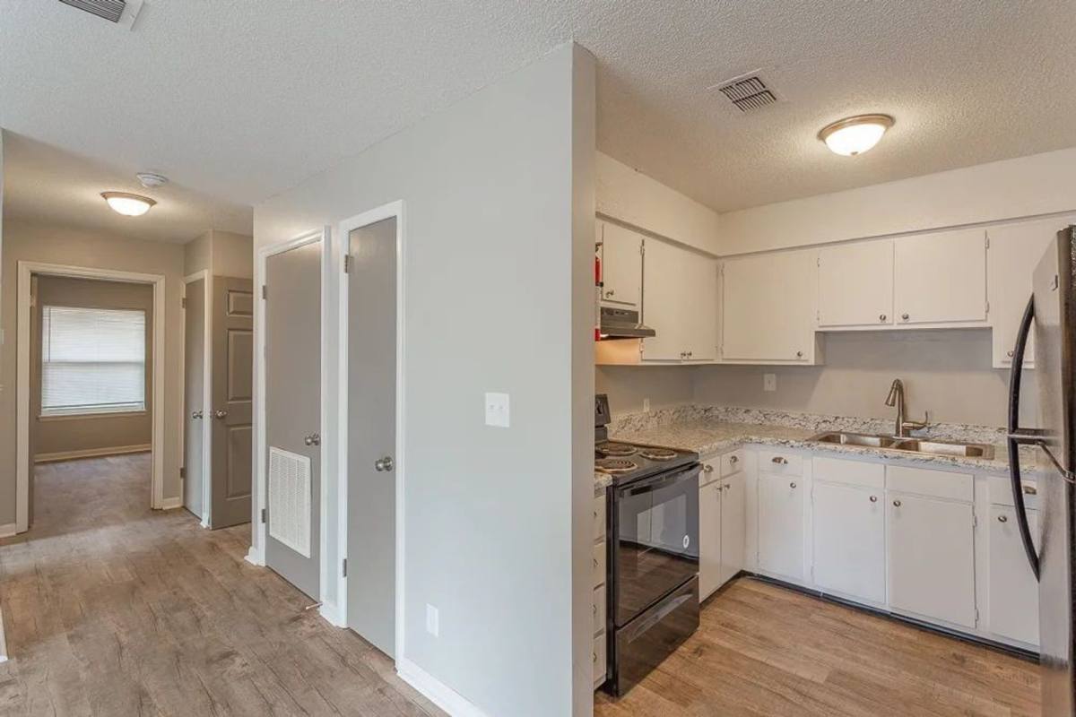 Apartment for rent at 500 Cumberland Ave, Jasper, TN 37347