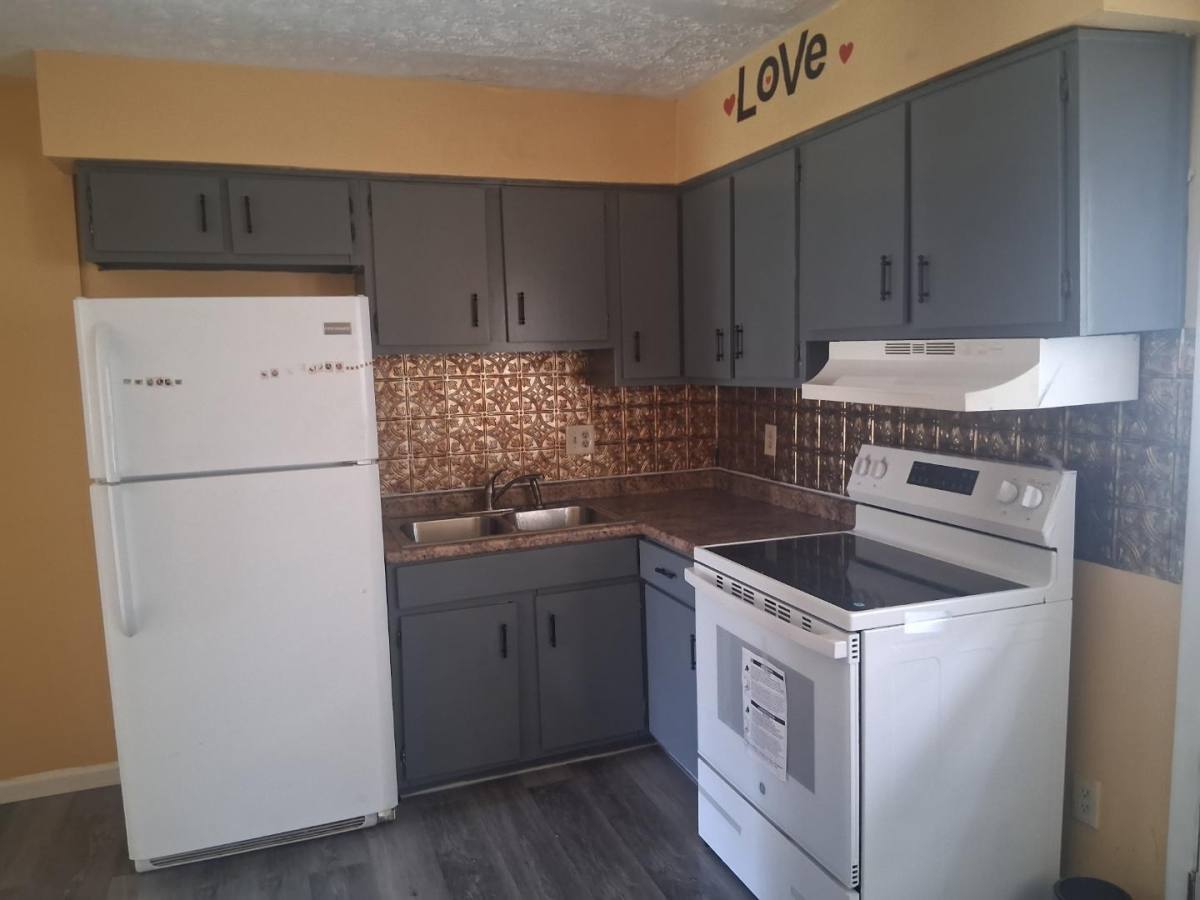 Apartment for rent at 1752 Pine Tree St #H, Columbus, OH 43229