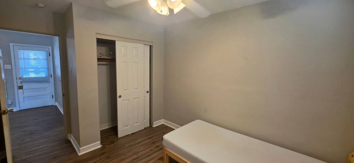 Apartment for rent at 735 Syracuse Ave, Saint Louis, MO 63130
