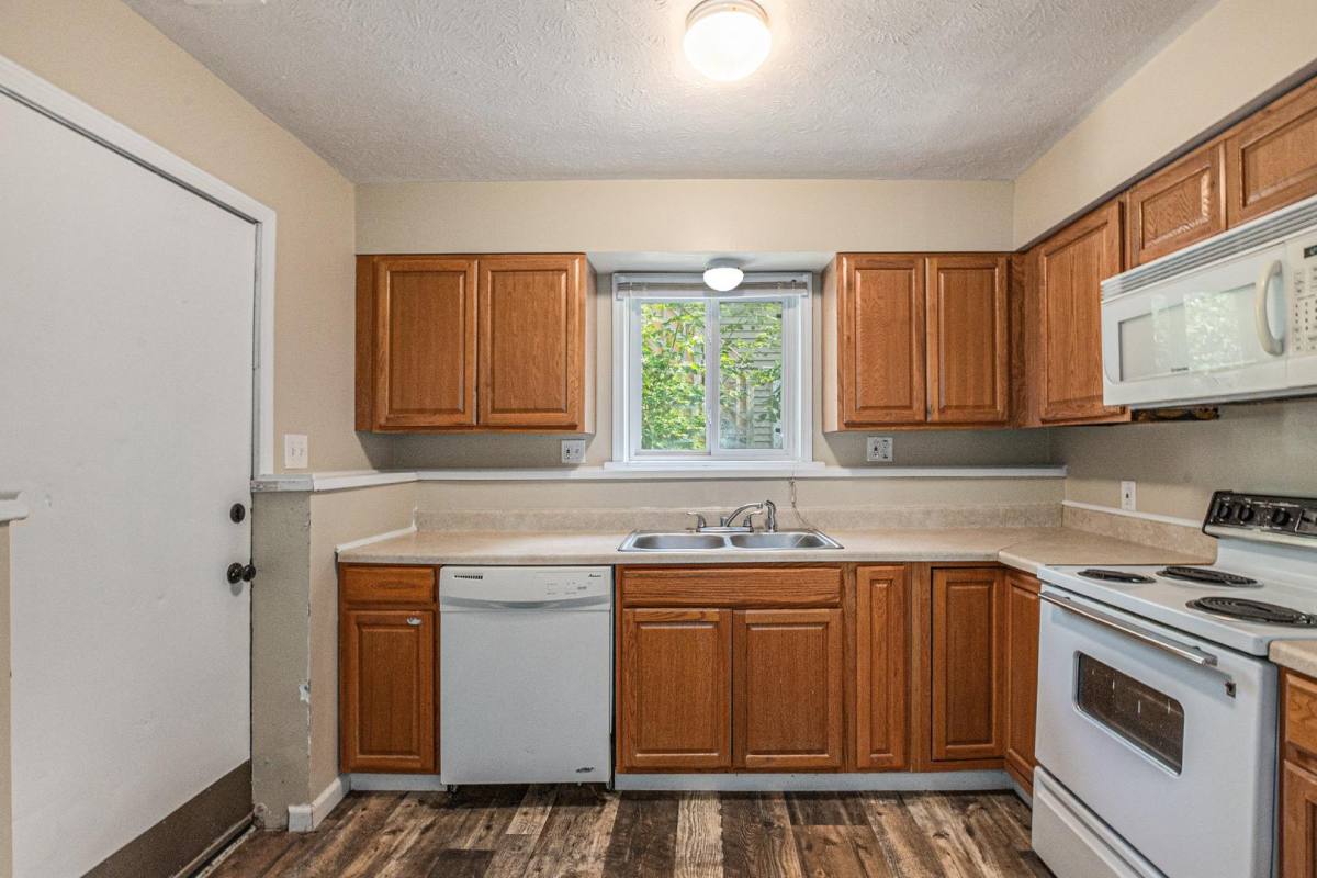 Apartment for rent at 4434 Willoughby Rd #4432, Holt, MI 48842