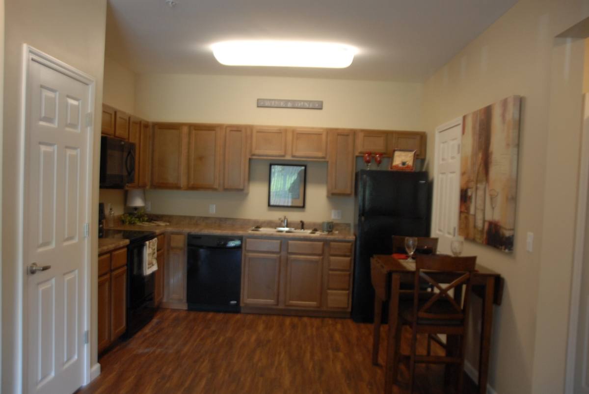 Apartment for rent at 404 N Cattleman Dr, Joplin, MO 64801