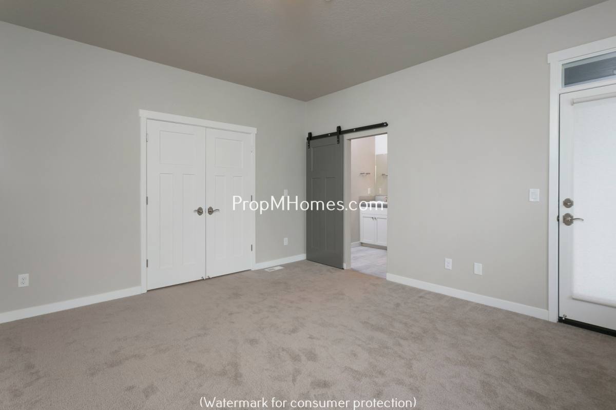 House for rent at 29017 SW Villebois Dr, Wilsonville, OR 97070