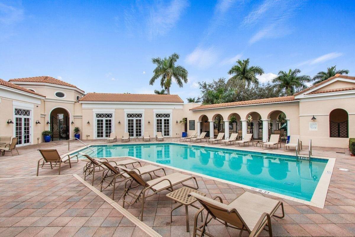 Townhouse for rent at 8343 NW 8th Terrace, Boca Raton, FL 33487