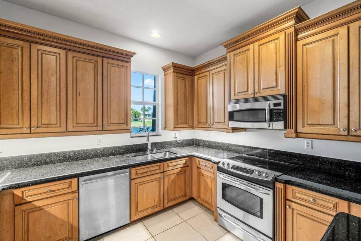 Townhouse for rent at 8343 NW 8th Terrace, Boca Raton, FL 33487