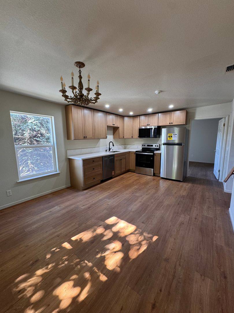 Apartment for rent at 102 Richardson Dr, Grass Valley, CA 95945
