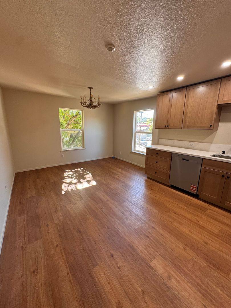 Apartment for rent at 102 Richardson Dr, Grass Valley, CA 95945