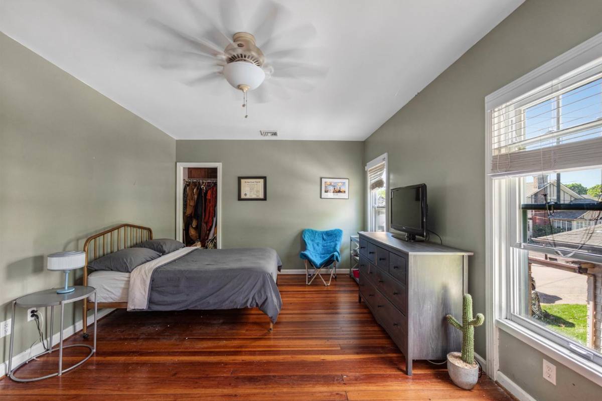 Apartment for rent at 132 Raleigh Ave, Pawtucket, RI 02860