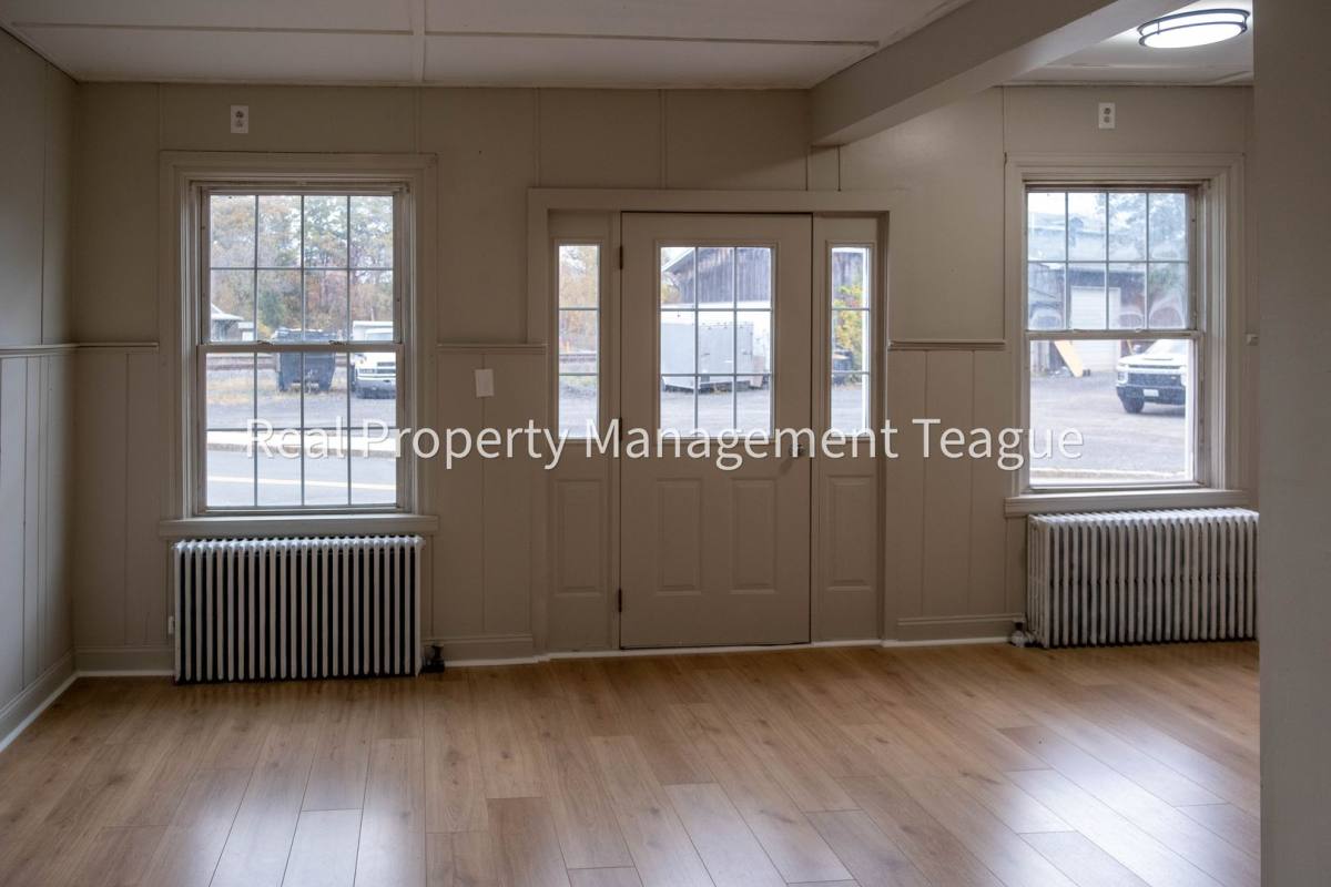 Apartment for rent at 1 S Main St, Voorheesville, NY 12186