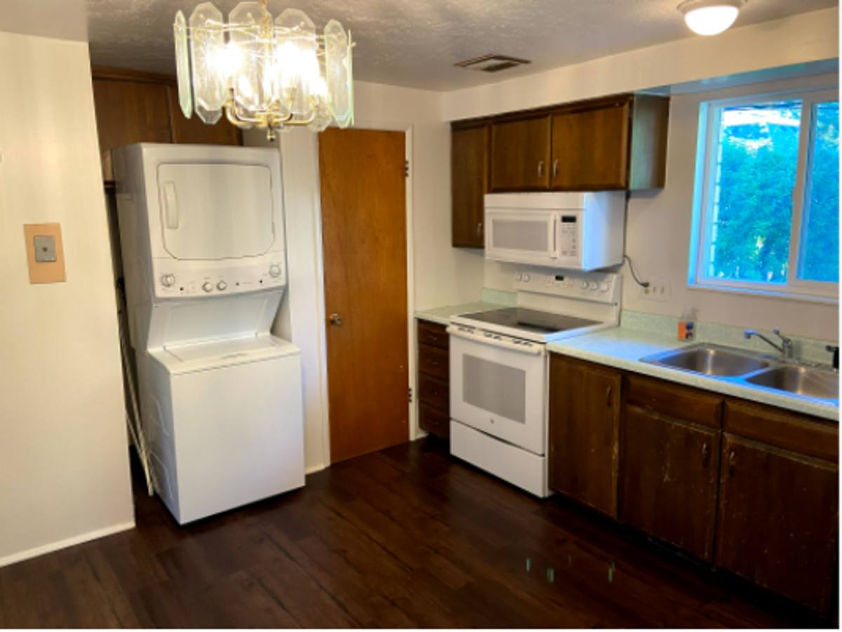 Apartment for rent at 31 S 100 E, Kaysville, UT 84037
