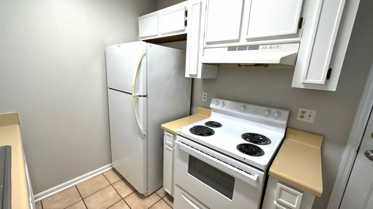 Townhouse for rent at 803 Timbers Court, Tallahassee, FL 32304