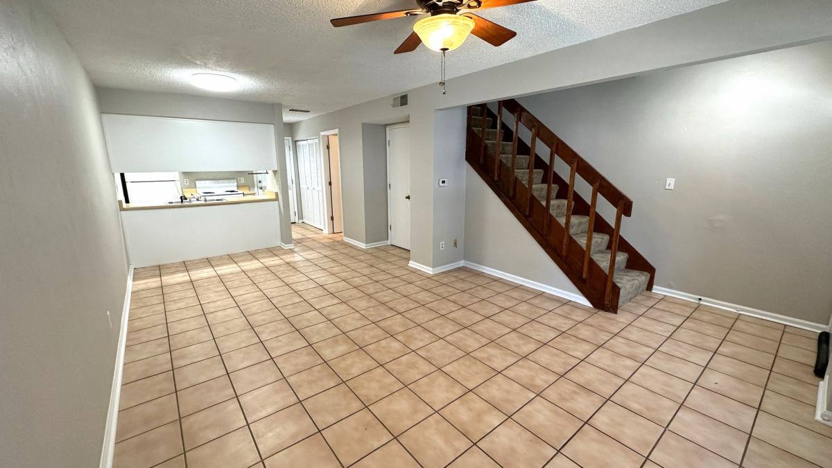 Townhouse for rent at 803 Timbers Court, Tallahassee, FL 32304