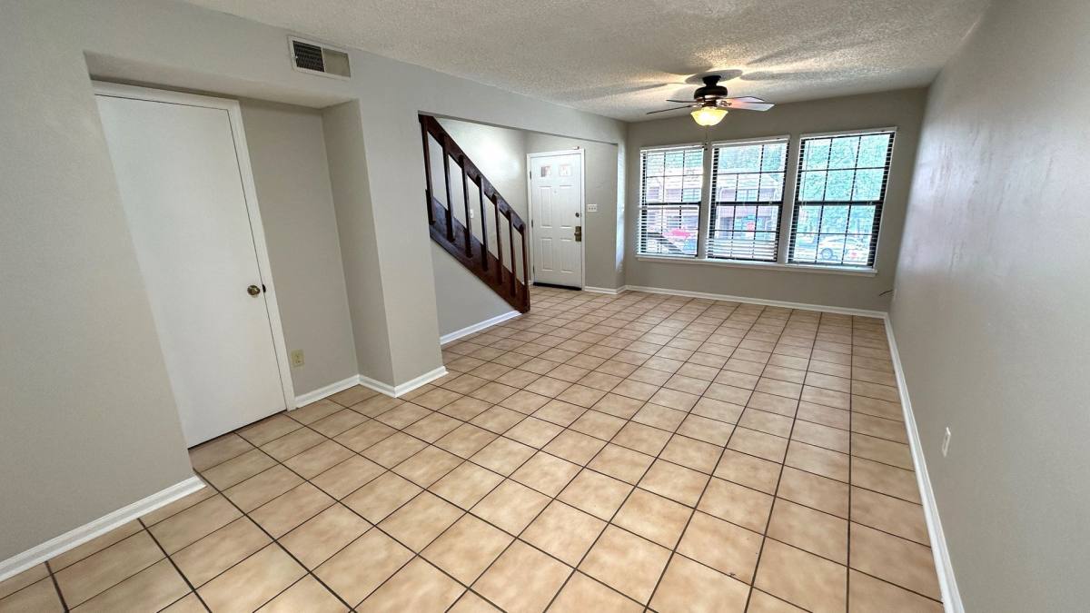 Townhouse for rent at 803 Timbers Court, Tallahassee, FL 32304