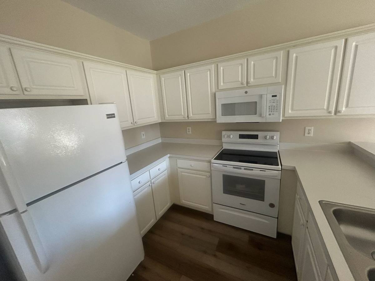 Apartment for rent at 6308 Sweetwater Blvd, Murrells Inlet, SC 29576