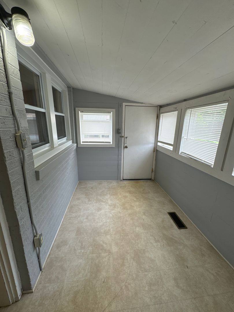 House for rent at 630 Elm St, Martin, TN 38237