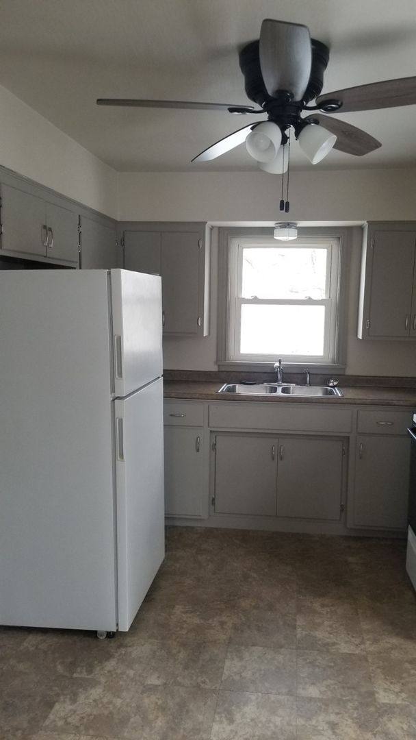 Apartment for rent at 209 W Warren St, Roberts, WI 54023