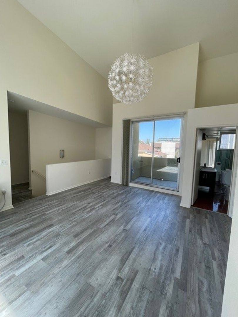 Townhouse for rent at 1601 Kettner, San Diego, CA 92101