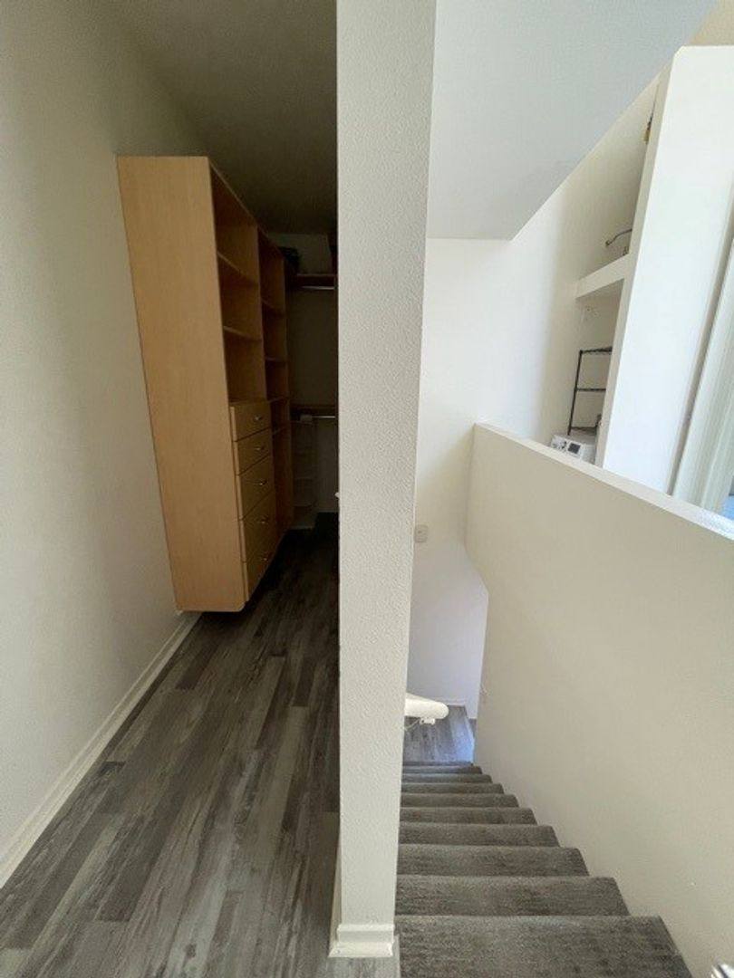Townhouse for rent at 1601 Kettner, San Diego, CA 92101
