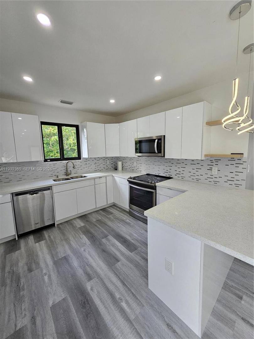 House for rent at 2160 NW 30th St 0, Miami, FL 33142