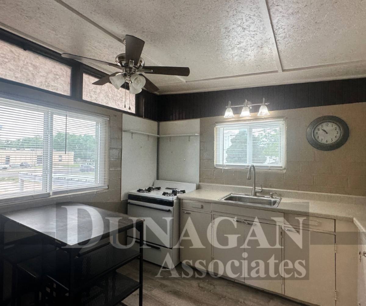 Apartment for rent at 505 N Halagueno St, Carlsbad, NM 88220